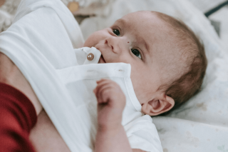 Bébé tenue