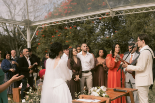 La tenue des invités