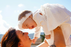 Comment créer un faire-part de baptême original ?