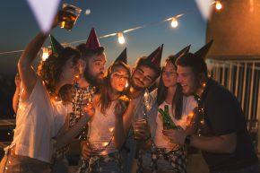Célébrer une décennie d'anniversaire