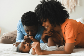 Quels cadeaux pour des jeunes parents ?