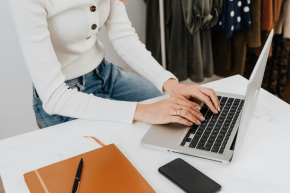 Comment rédiger ses vœux professionnels par mail ?