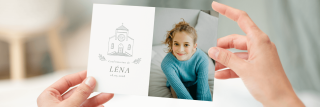 Faire-part de confirmation avec photo d'enfant, dessin d'église