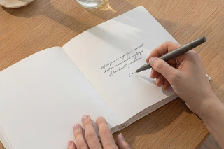 Un espace libre pour les messages et hommages