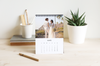 Calendrier bureau 15x21 cm : pratique et compact